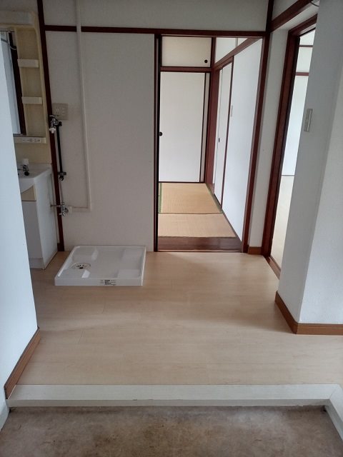 狭山台団地2街区 現地写真（玄関）