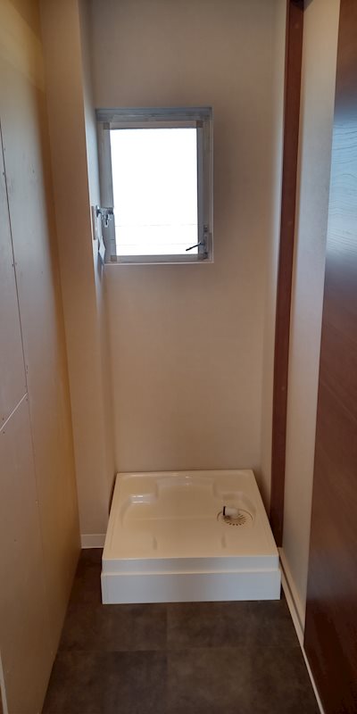 西三田団地3街区3号棟 内観写真（洗面台・洗面所）