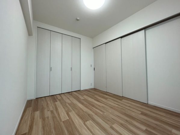 プラウドシティ稲毛海岸レジデンス 内観写真（リビング以外の居室）