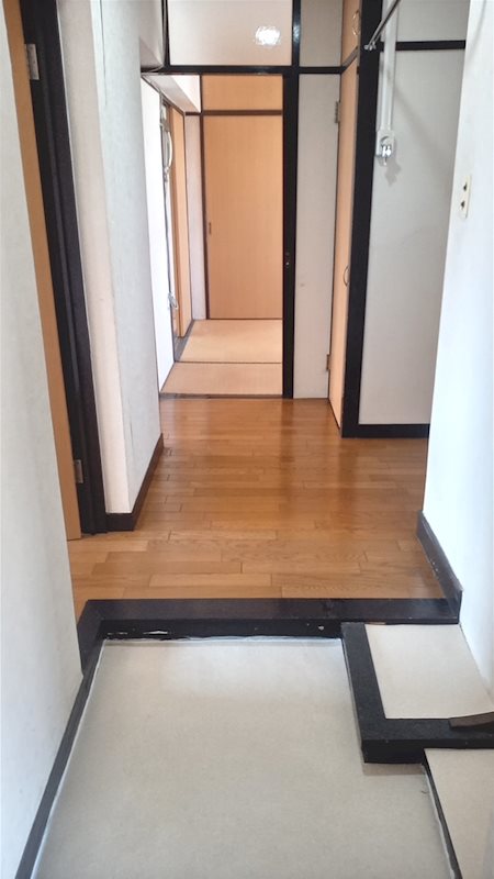 花見川団地7街区 現地写真（玄関）