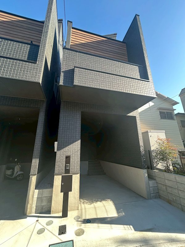 川崎市麻生区下麻生2丁目中古戸建 現地写真