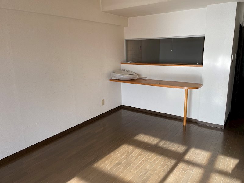 サンセレクト吹上 内観写真（リビング）