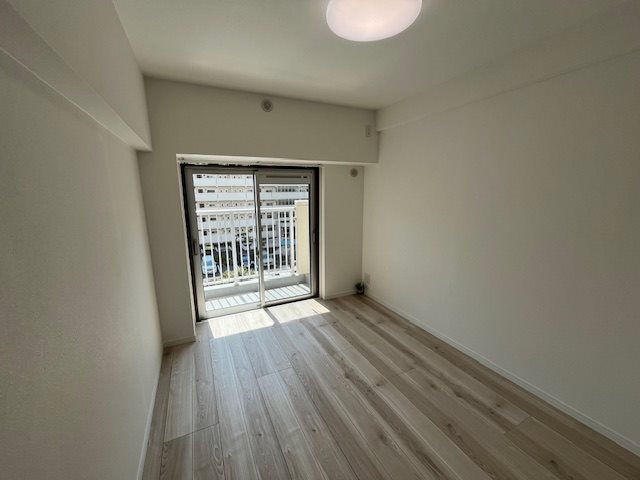 野庭団地604-1号棟 内観写真（リビング以外の居室）