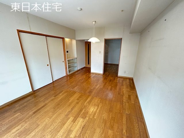 アバンドーネ原5番街 内観写真（リビング）