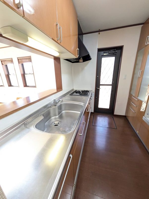 秋山中古戸建 内観写真（キッチン）