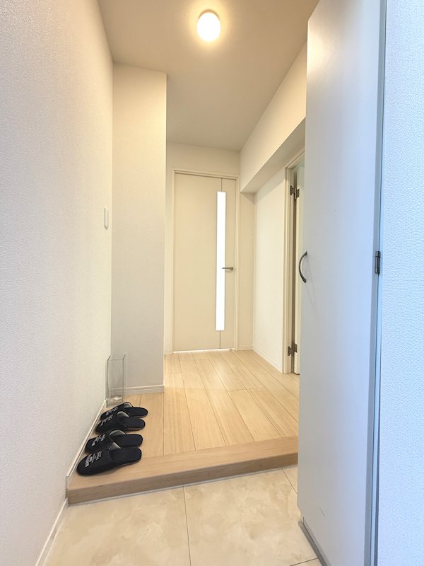 すすき野団地6街区5号棟 現地写真（玄関）