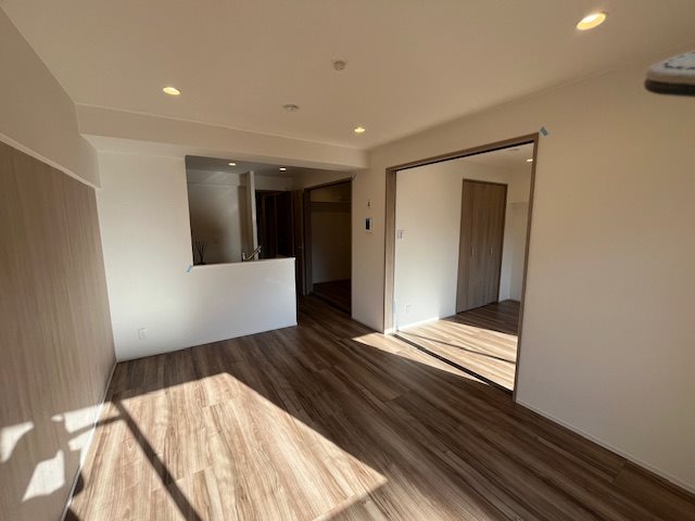 菱興洋光台マンション 内観写真（リビング）