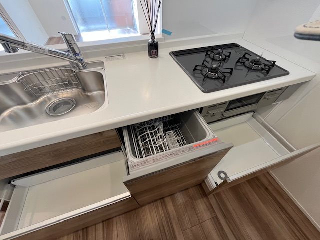 菱興洋光台マンション 内観写真（キッチン）