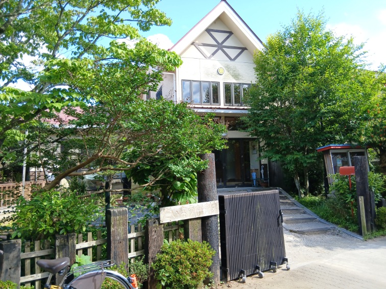 みつわ台3-4団地20棟 幼稚園
