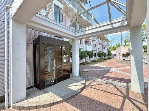 コモア六浦５番館 共用部写真（エントランス）