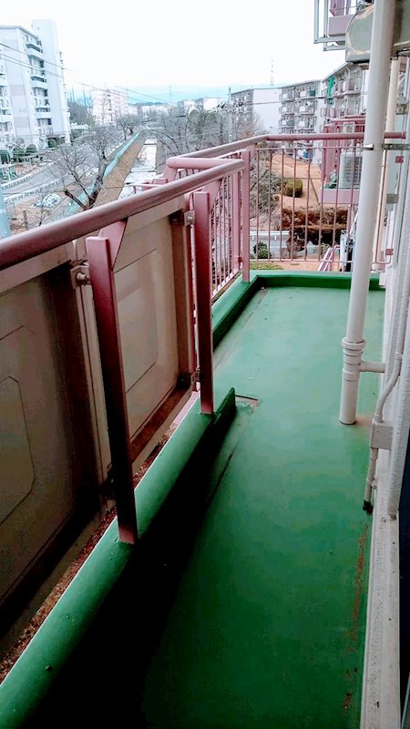 東坂戸団地 現地写真（バルコニー）