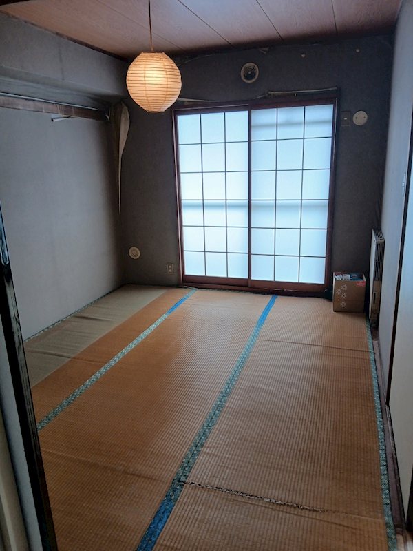 エステート豊ヶ丘2-6 内観写真（リビング以外の居室）