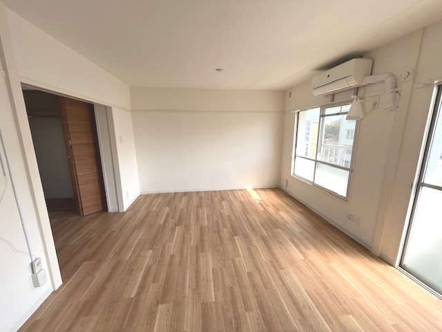 洋光台南第2団地27号棟 内観写真（リビング）