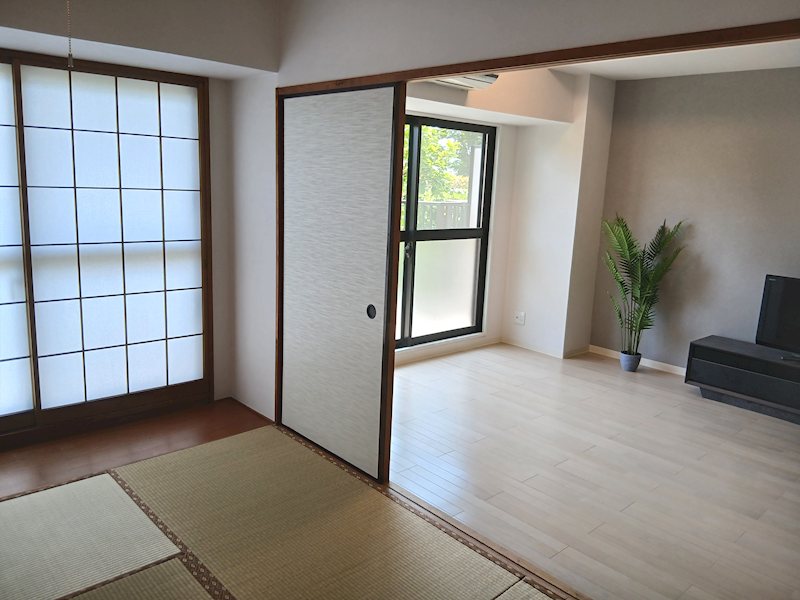ライオンズガーデン久喜壱番館 内観写真（リビング以外の居室）