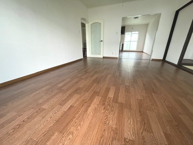 東新井団地19号棟2階 内観写真（リビング）