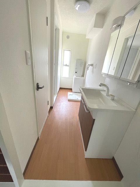東新井団地19号棟2階 内観写真（洗面台・洗面所）