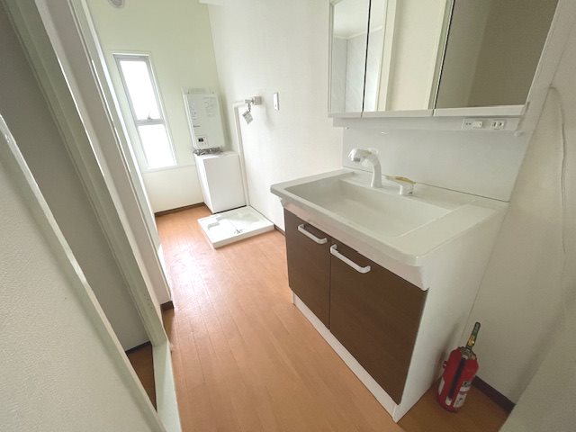 東新井団地19号棟2階 内観写真（洗面台・洗面所）