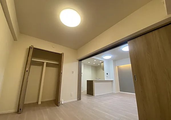 マイキャッスル杉田 内観写真（リビング以外の居室）