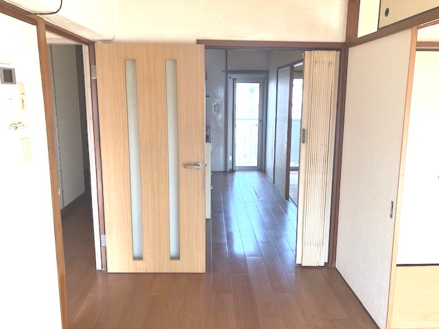山崎第二団地 内観写真（内装）