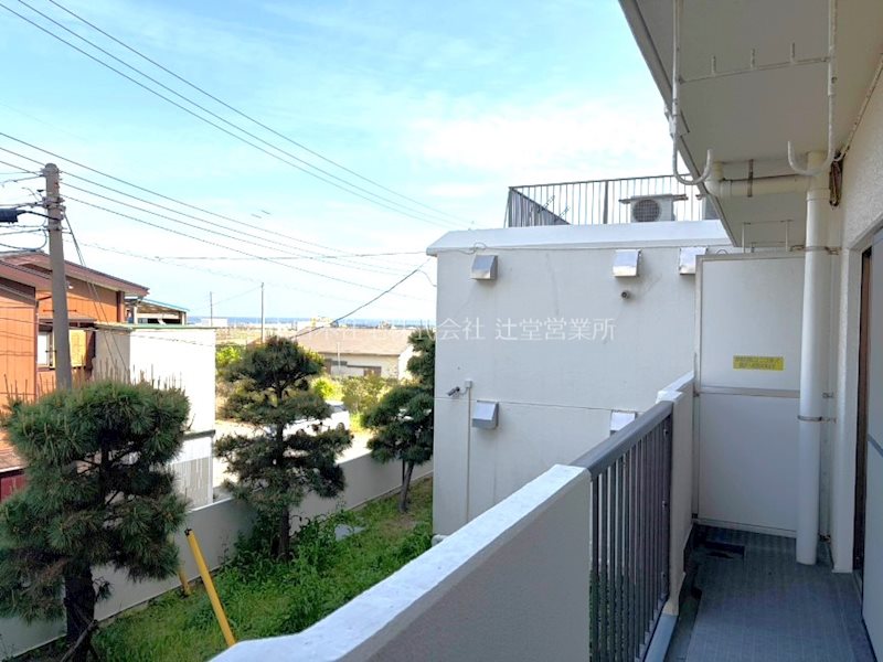 シーサイドパレス平塚 現地写真（バルコニー）