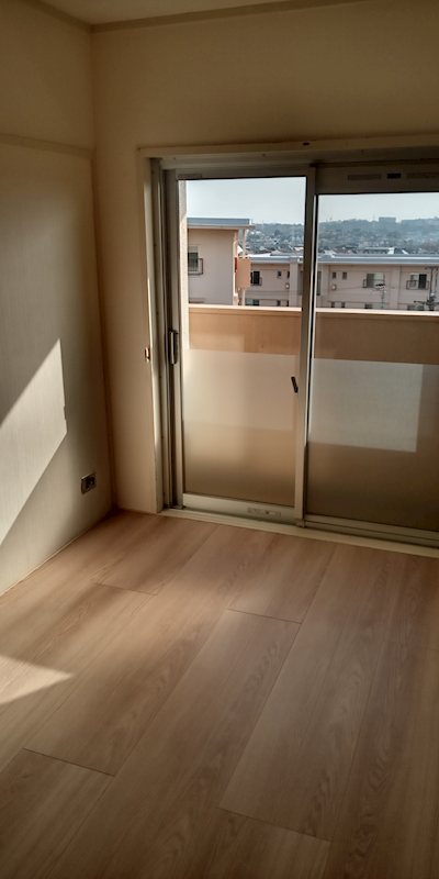 鶴川6丁目団地  内観写真（リビング以外の居室）