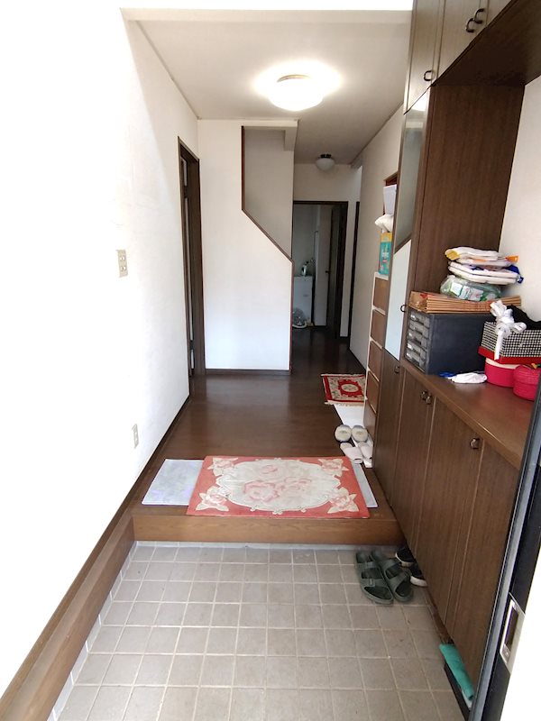 戸建　池の上3丁目 現地写真（玄関）