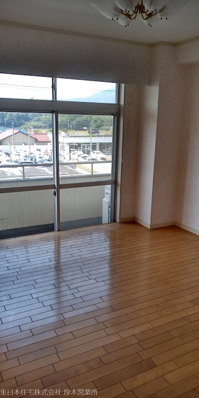 厚木市下荻野診療所兼住宅 内観写真（リビング以外の居室）