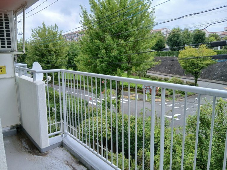 ホームタウン落合 現地写真（バルコニー）