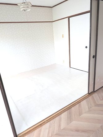 新栄町団地 内観写真（リビング以外の居室）