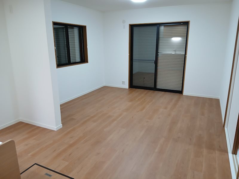 柏市柏中古戸建  内観写真（リビング）