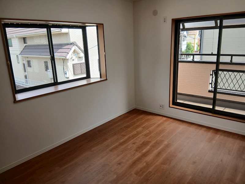 柏市柏中古戸建  内観写真（リビング以外の居室）