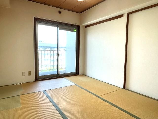 なぎさ団地 内観写真（リビング以外の居室）