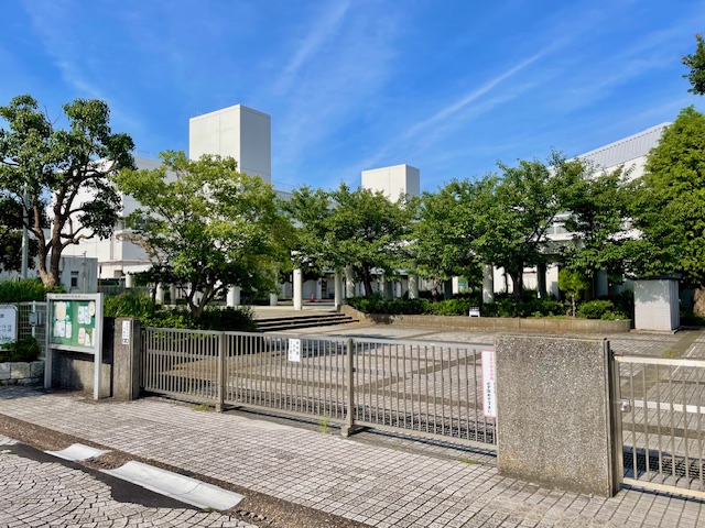 なぎさ団地 小学校