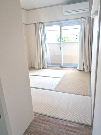 新栄町団地 内観写真（リビング以外の居室）