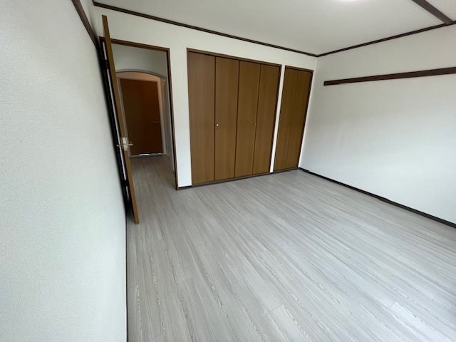 東新井団地 内観写真（収納）