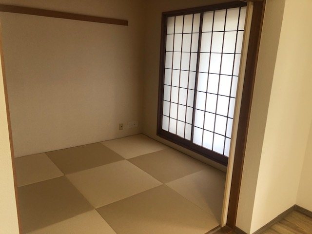 サザンヒルズ竹山 内観写真（リビング以外の居室）