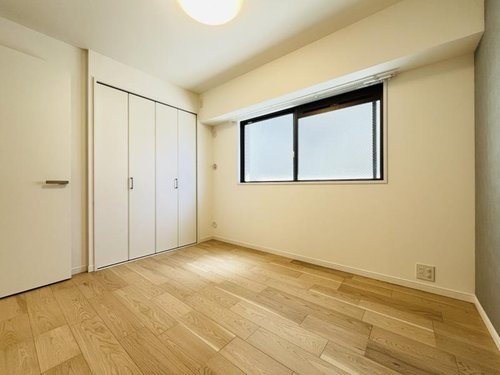 サニークレスト湘南八景５ 内観写真（リビング以外の居室）