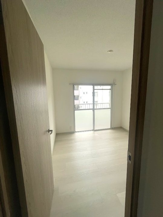 竹山団地2405号棟 内観写真（リビング以外の居室）