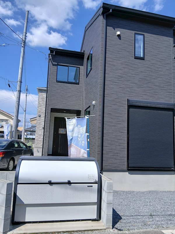久喜市上町中古戸建 現地写真（前面道路含む現地写真）