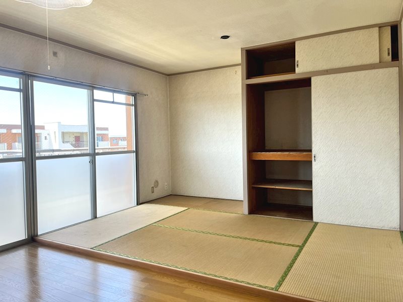 磯辺第一住宅団地 内観写真（リビング）