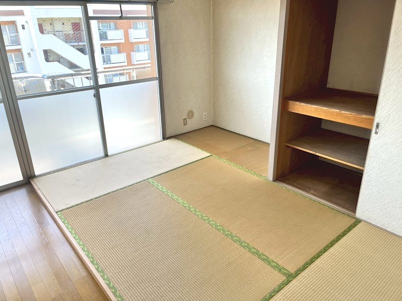 磯辺第一住宅団地 内観写真（リビング）