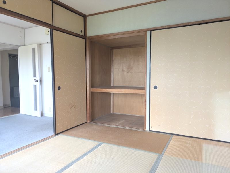 若葉台第一住宅 内観写真（リビング以外の居室）