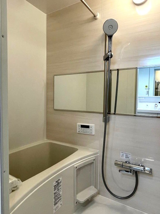 並木2丁目第6住宅 13号棟 内観写真（浴室）