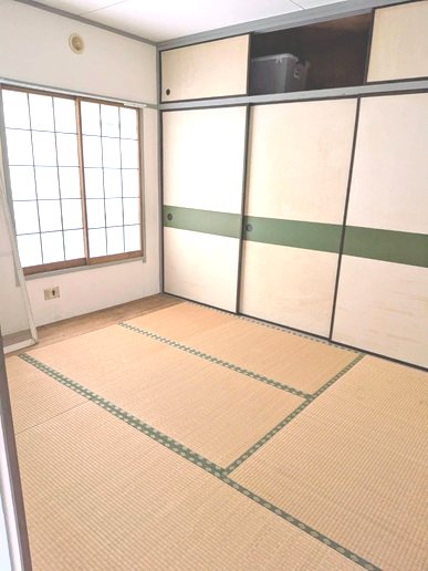 上尾根貝戸団地 内観写真（リビング以外の居室）