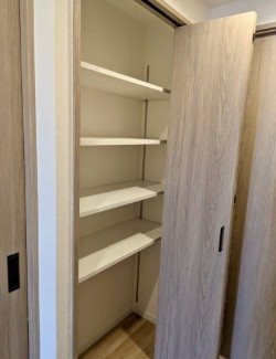 クレール草加 内観写真（収納）