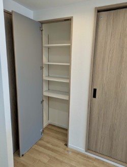 クレール草加 内観写真（収納）