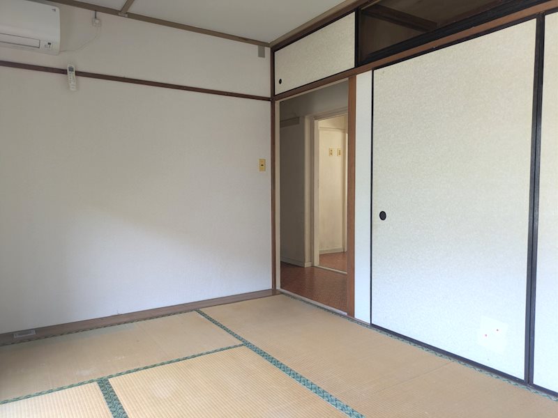 若葉台第一住宅 内観写真（リビング以外の居室）