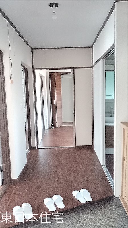 加良部中央住宅 現地写真（玄関）