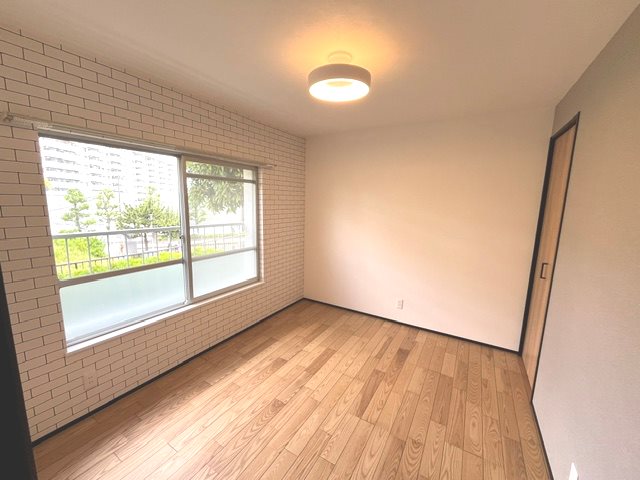 洋光台南第1団地4-3号棟 内観写真（リビング以外の居室）