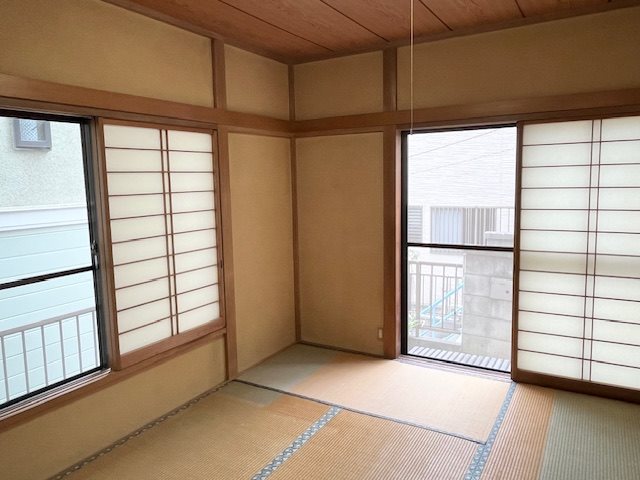 磯子区中原4丁目中古戸建 内観写真（リビング以外の居室）